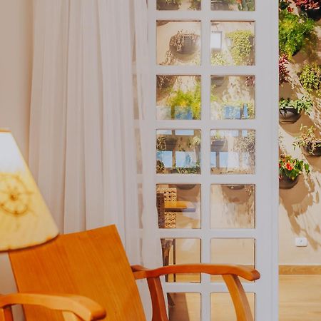 Chez Louise Et Louis Pe Na Areia Hotel Juqueí Eksteriør billede