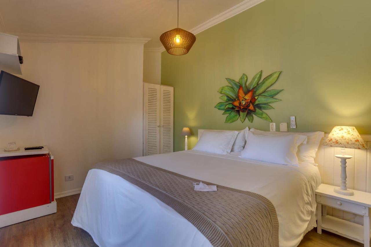 Chez Louise Et Louis Pe Na Areia Hotel Juqueí Eksteriør billede